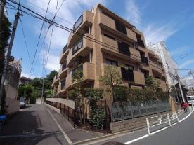 フローレンスパレス元代々木の外観