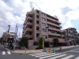 コスモ世田谷の外観