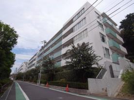 シティハウス成城の外観