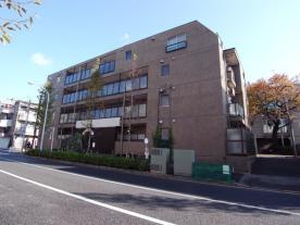 上野毛日伸マンションの外観