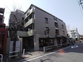 ハイネス小竹向原の外観