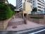 日商岩井音羽マンションのエントランス