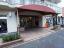 ファミール本郷のエントランス